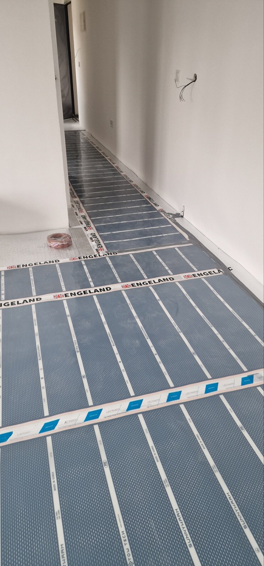 Infracrvena grijaća folija za laminat 140 W/m² – širina 50 cm - galerija 1
